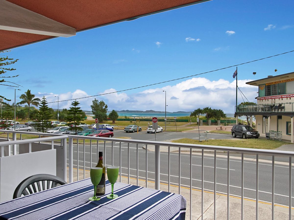 Beach Lodge Unit 2 – Coolangatta