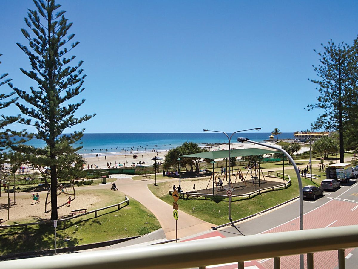 Kingston Court Unit 11 – Coolangatta
